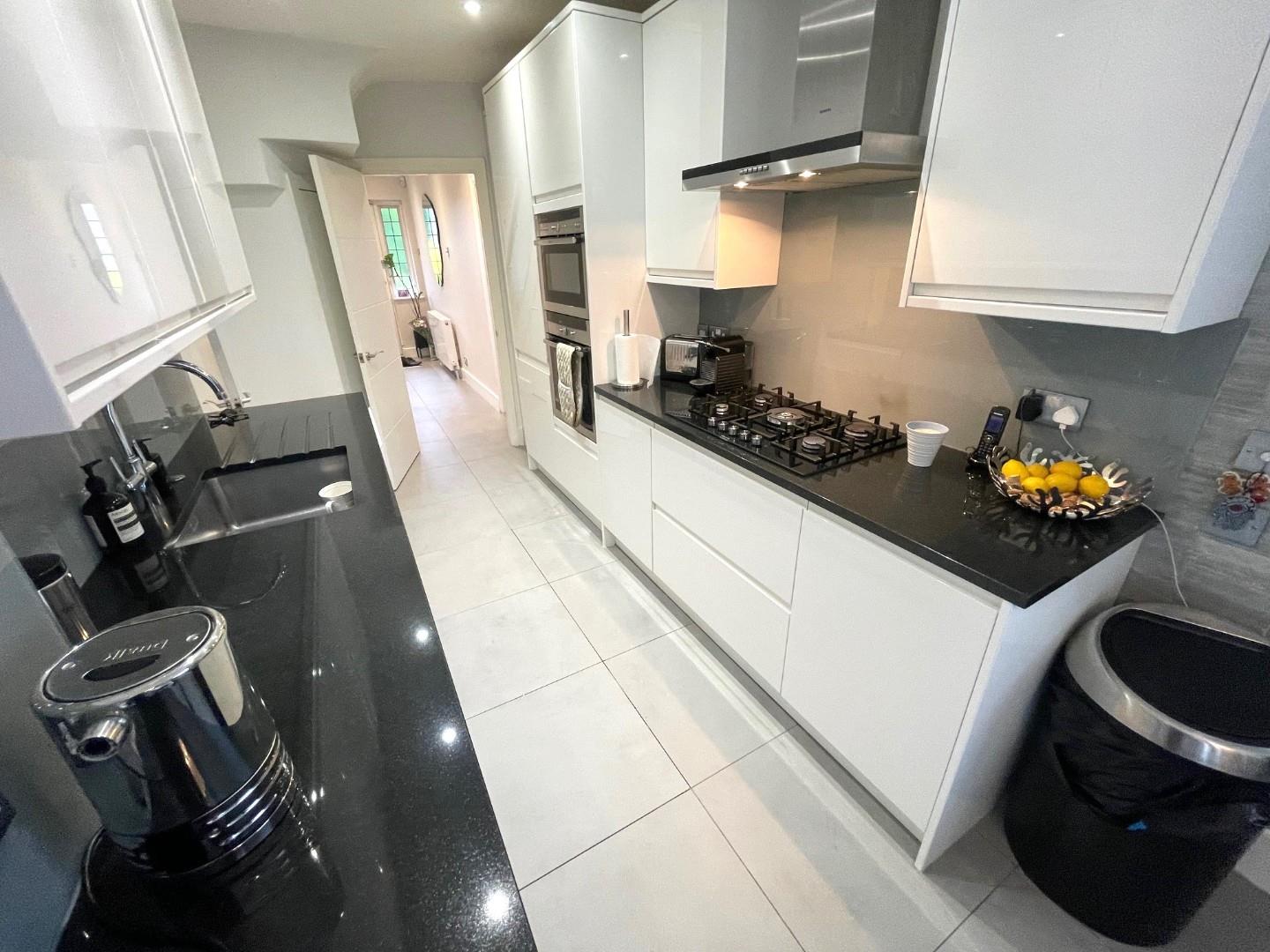 Worcester Crescent, Mill Hill